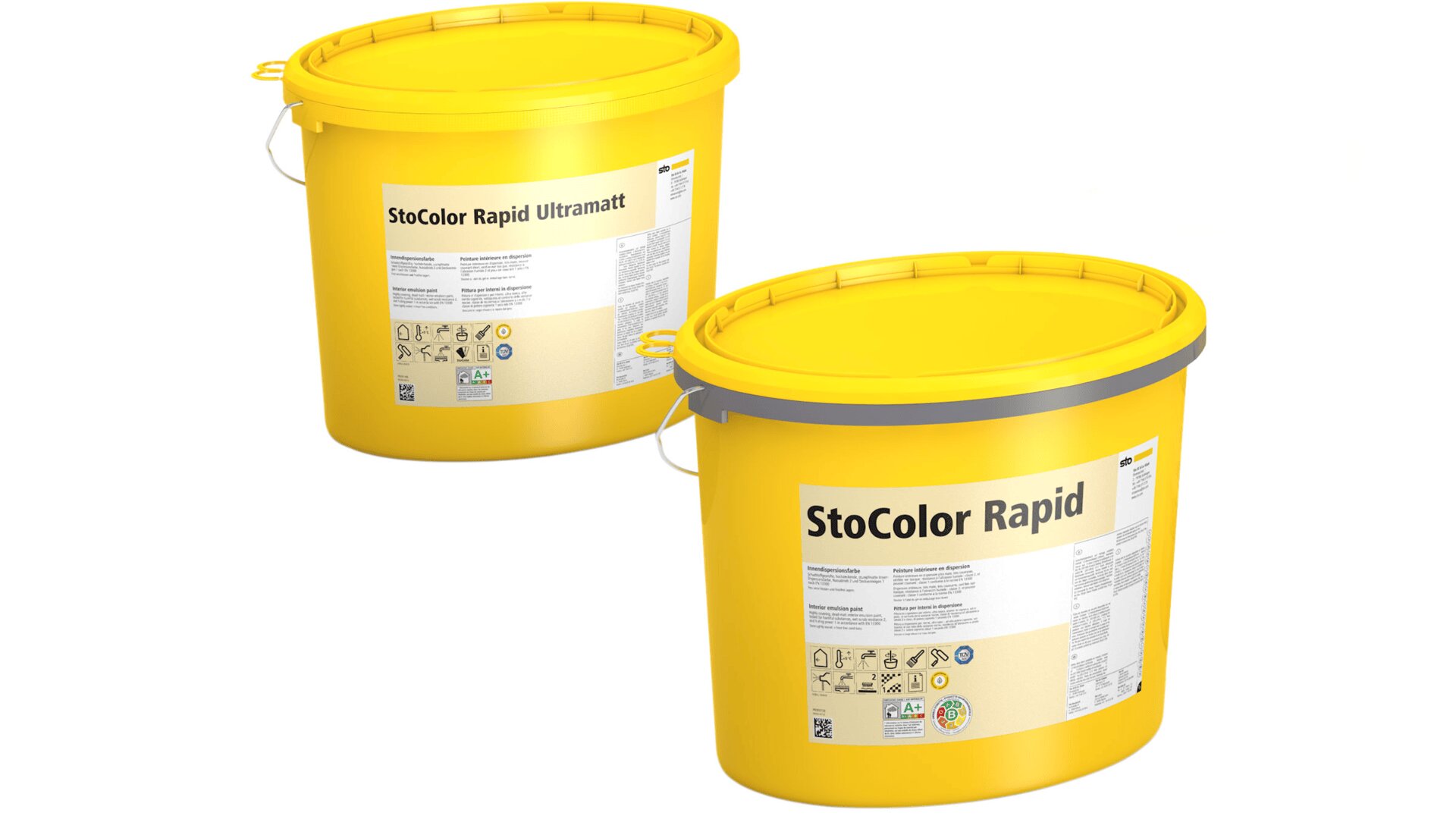 Zwei große gelbe Farbeimer mit weißen Etiketten. Der vordere Eimer trägt die Aufschrift „StoColor Rapid“, der dahinterliegende „StoColor Rapid Ultramatt“. Beide Eimer haben versiegelte gelbe Deckel.