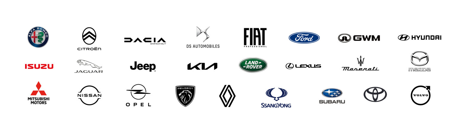 Ein Raster mit den Logos von 26 Autoherstellern, darunter Alfa Romeo, Citroën, Dacia, Fiat, Ford, Hyundai, Isuzu, Jaguar, Jeep, Kia, Land Rover, Lexus, Maserati, Mazda, Mitsubishi, Nissan, Opel, Peugeot, Renault, SsangYong, Subaru, Suzuki, Toyota und Volvo.
